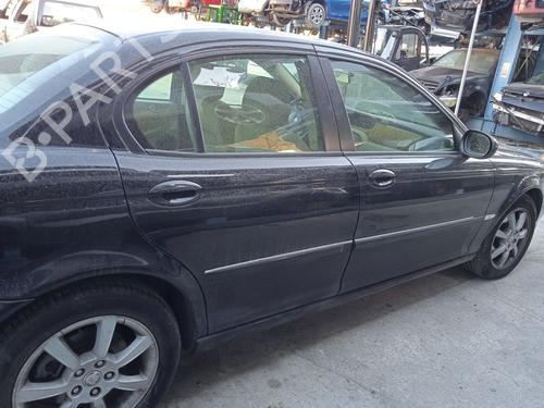 Left front window switch JAGUAR X-TYPE I (X400) 2.0 D | BP25623939I27 