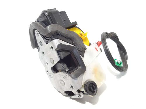 rear-left-lock-opel-zafira-tourer-c-p12-13579557-2011-17182448 main image