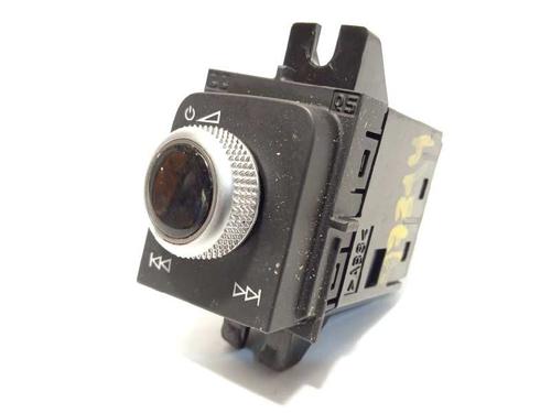 Used Switch Switch 9194048 9194048