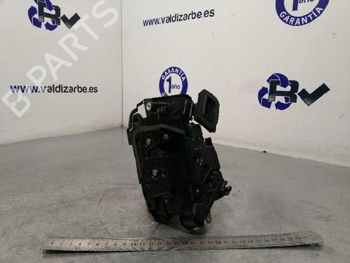 Cerradura puerta trasera izquierda VW GOLF VII (5G1, BQ1, BE1, BE2) 1.6 TDI (110 hp) 5K4839015R