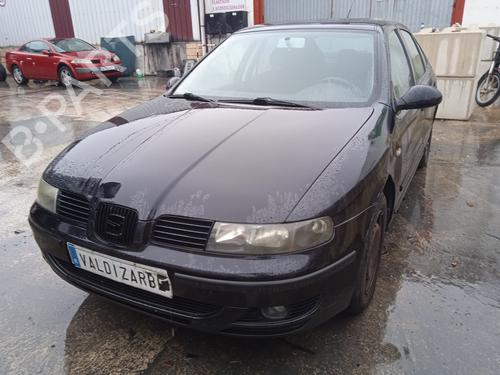 Left headlight SEAT LEON (1M1) 1.9 TDI | BP22779104C28