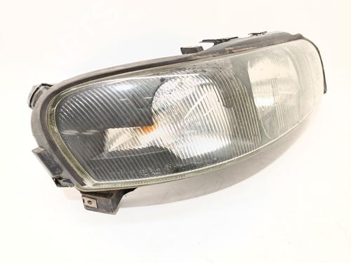 Right headlight VOLVO S60 I (384) D5 | BP35799331C29 - Image 3