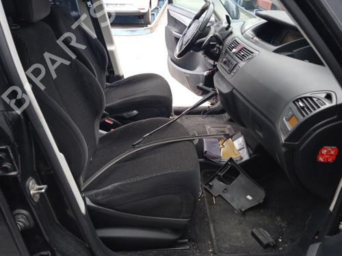 Glove box CITROËN C4 Grand Picasso I (UA_) 1.6 HDi | BP26411551C95