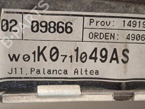 Gear lever SEAT LEON (1P1) 2.0 FSI | BP7889876M90 