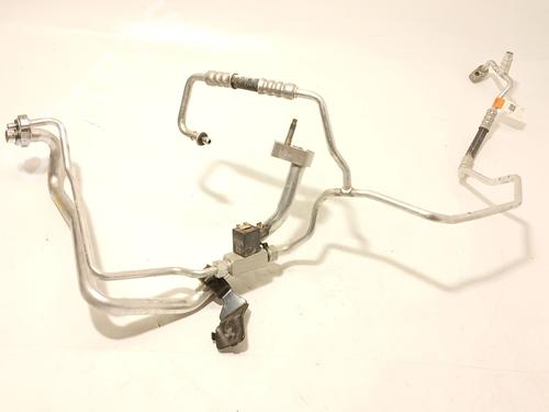 Used AC pipe AC pipe FORD KUGA III (DFK) 2.5 Duratec Plug-in-Hybrid (152 hp) 33422172 33422172