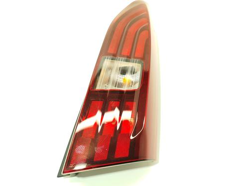 right-taillight-peugeot-rifter-2018-35904451 main image
