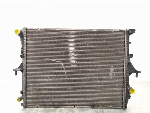 Used Water radiator Water radiator 9151457 9151457