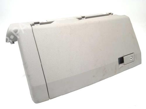 Used Glove box Glove box 11058707 11058707