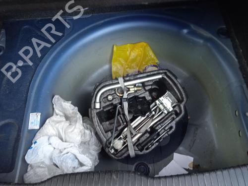 Front bumper VW GOLF IV (1J1) 1.6 16V | BP29909752C7