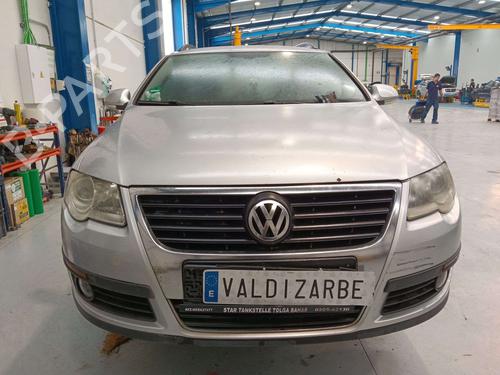 Right headlight VW PASSAT B6 (3C2) 1.9 TDI | BP38469512C29 - Image 11