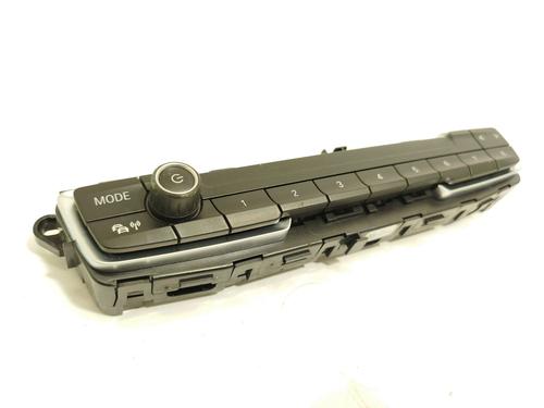 Used Switch BMW X1 (F48) sDrive 18 i (140 hp) 28481368