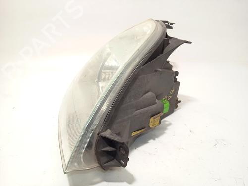 Right headlight FORD FIESTA V (JH_, JD_) 1.6 16V | BP29247690C29