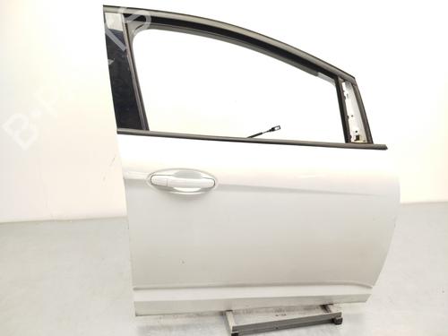 Used Right front door Right front door 36866760 36866760