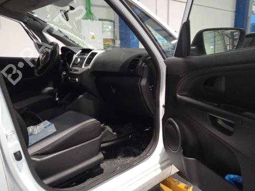 Left sun visor KIA VENGA (YN) 1.4 CVVT | BP33400629I1 - Image 17