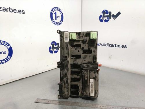 Used Fuse box Fuse box 4601219 4601219