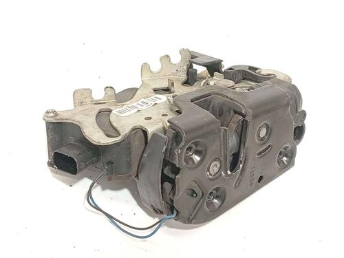 front-right-lock-mercedes-benz-vito-mixto-van-w639-2003-38331891 main image