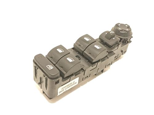 Used Left front window switch Left front window switch PEUGEOT 3008 II SUV (MC_, MR_, MJ_, M4_) [2016-2026] 35751431 35751431