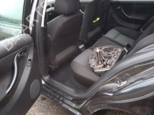 Left headlight SEAT LEON (1M1) 1.9 TDI | BP22779104C28