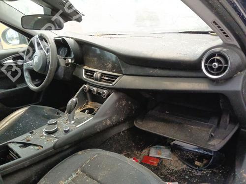 Left sun visor ALFA ROMEO GIULIA (952_) 2.2 D (952AEM250, 952AEA250) | BP36434922I1 - Image 25