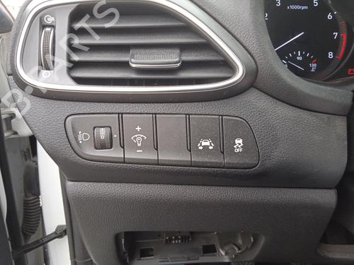 Tailgate lock HYUNDAI i30 (PDE, PD, PDEN) 1.0 T-GDI | BP26611073C101 