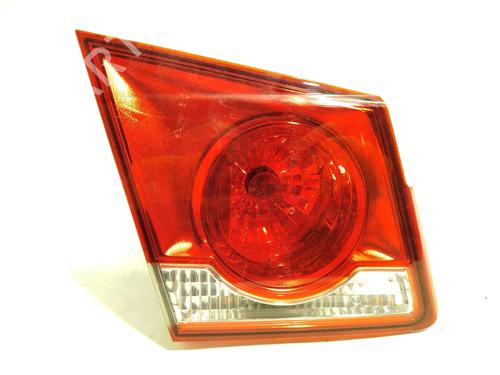 left-tailgate-light-chevrolet-cruze-j300-2009-26391616 main image