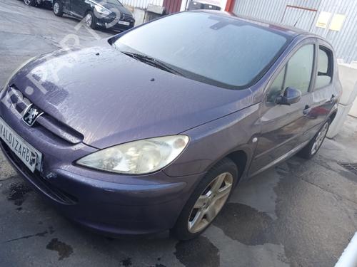 Left headlight PEUGEOT 307 (3A/C) 1.6 16V | BP20126177C28