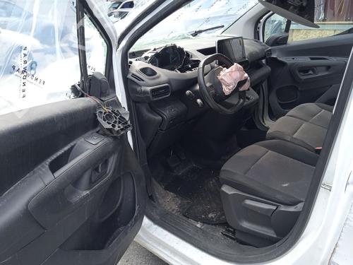 Left front window switch PEUGEOT PARTNER Box Body/MPV (K9) e-Partner | BP19679598I27  - Image 17