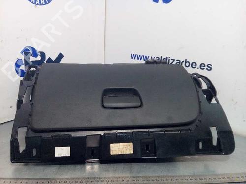 Used Glove box BMW X1 (E84) sDrive 18 d (143 hp) 4602443