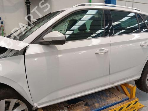 Left tailgate light SKODA KAMIQ (NW4) 1.0 TSI | BP38336619C79 - Image 17