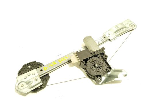 Rudehejsemekanisme ventre foran DACIA SANDERO II 1.0 SCe 75 (B8JC, B8JD, B8NC) (73 hp) 32060334