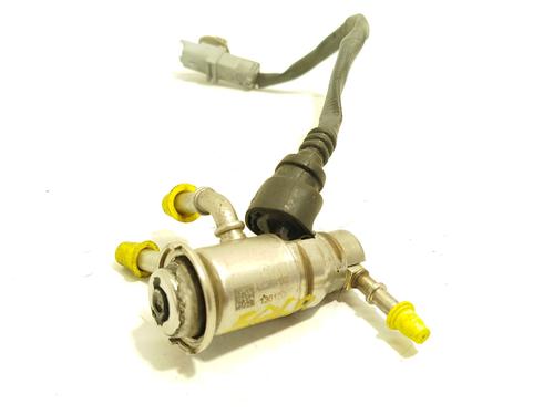 Used Injector DACIA SANDERO II 1.5 Blue dCi 95 (B8JL) (95 hp) 29446473