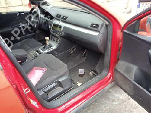 Right tailgate light VW PASSAT B6 Variant (3C5) 2.0 TDI 16V | BP8691067C80 