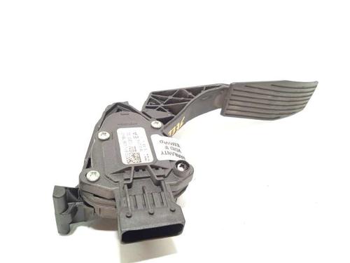 Used Pedal Pedal 9813754 9813754
