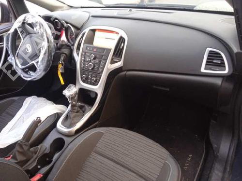 Control unit OPEL ASTRA J (P10) 1.6 CDTi (68) | BP9813850M11