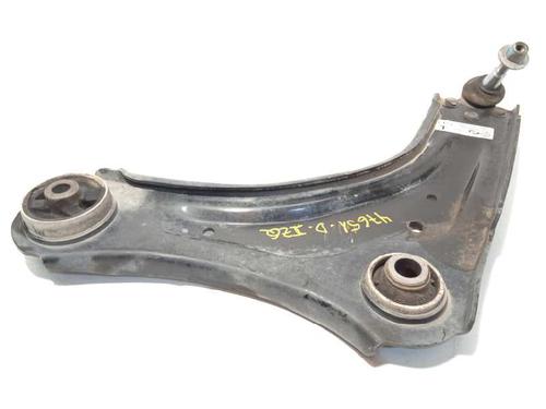 Brazo suspension delantero izquierdo RENAULT LATITUDE (L70_) 2.0 dCi 150 (L70H) (150 hp) 9824082