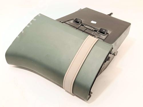 Used Glove box Glove box 38410272 38410272