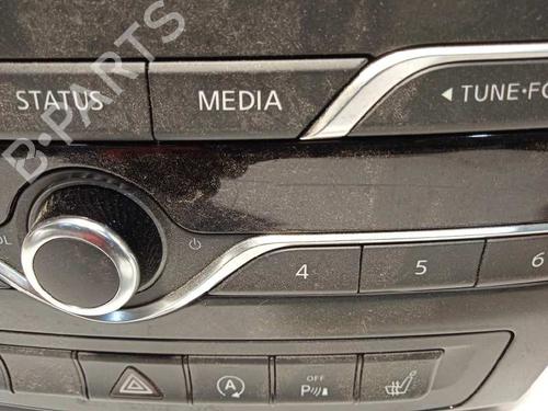 Switch INFINITI Q30 1.6 | BP8327663I30