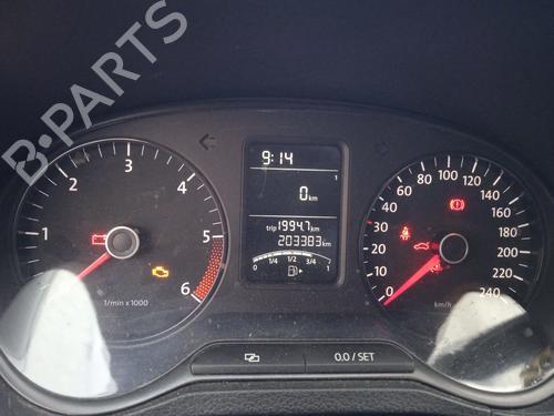 Instrument cluster VW POLO V (6R1, 6C1) 1.6 TDI | BP21567053C47 