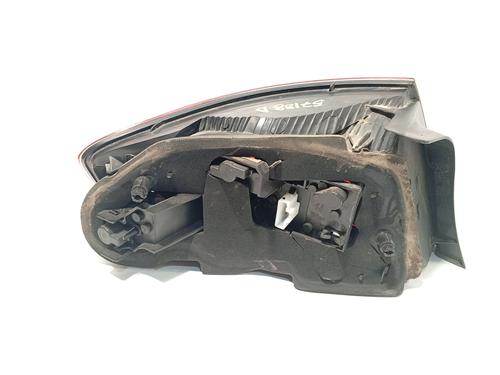 Right taillight PEUGEOT 407 (6D_) 2.0 HDi 135 (6DRHRH, 6DRHRE, 6DRHRG, 6DRHRJ) | BP30932058C35