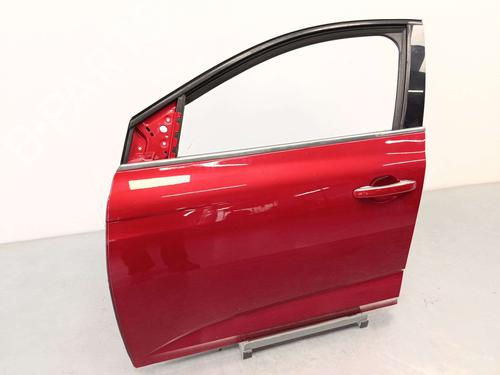 left-front-door-renault-megane-iv-hatchback-b9amn_-2015-37693391 main image