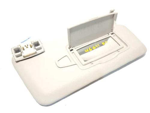 right-sun-visor-infiniti-q30-16-964005dd0a-2015-8327672 main image