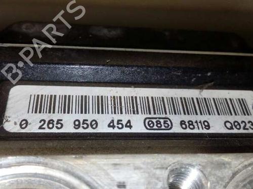 ABS pump RENAULT SCÉNIC II (JM0/1_)  | BP2710874M43 