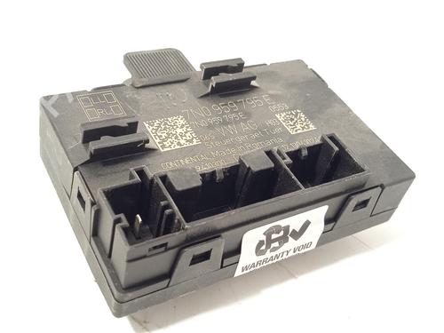 Used Electronic module SKODA YETI (5L) 1.4 TSI (122 hp) 27675740