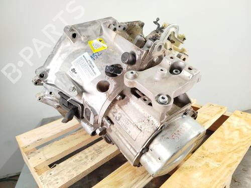 Skrzynia biegów CITROËN C3 AIRCROSS II (2R_, 2C_) 1.6 BlueHDi 100 (2CBHYB) | BP30931895M3