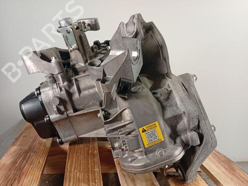 Gearbox OPEL CORSA E (X15) | BP32229980M3
