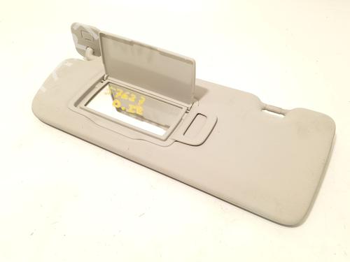 left-sun-visor-renault-megane-iv-grandtour-k9amn_-2016-32322572 main image