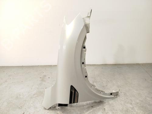 Right front fenders RENAULT ARKANA I (LCM_, LDN_) 1.6 E-TECH 145 (LDMU) 631008097R
