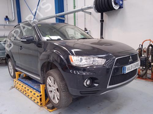 Used Parts MITSUBISHI OUTLANDER II (CW_W) 2.2 DI-D 4WD (156 hp) 4472122