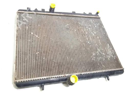 Used Water radiator Water radiator 15895891 15895891