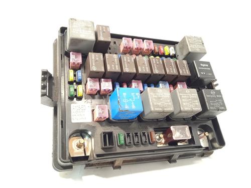 Used Fuse box SSANGYONG STAVIC 2.7 270 sXDi 4x4 (165 hp) 21284076